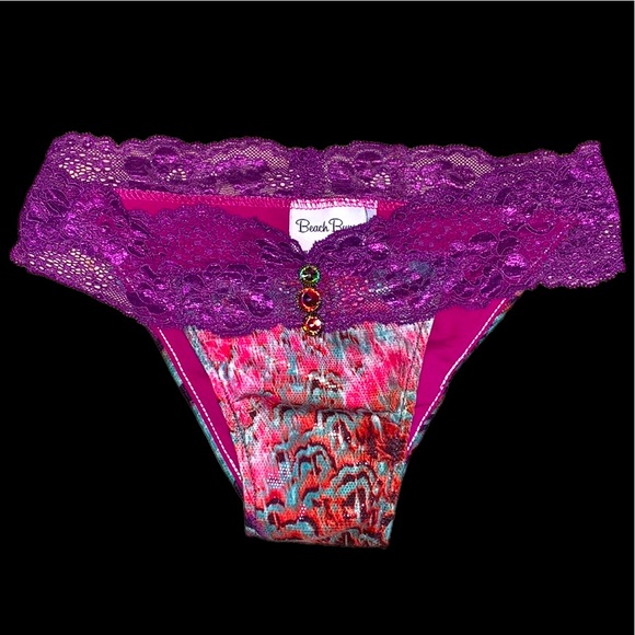 Beach Bunny Peacock Bottoms Size Small NWOT 1 of 500 - Picture 11 of 14